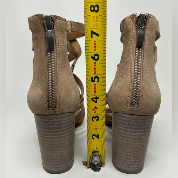 Franco Sarto Taupe/ Nude Strappy Block Heel Leather Sandal Size 8.5 - Picture 2 of 13